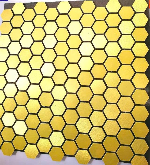 Gạch mosaic Gạch mosaic lục giác gương vàng 30x30