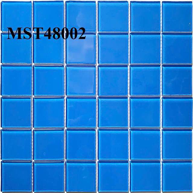 Gạch mosaic Gạch mosaic thủy tinh xanh MST48002 30x30
