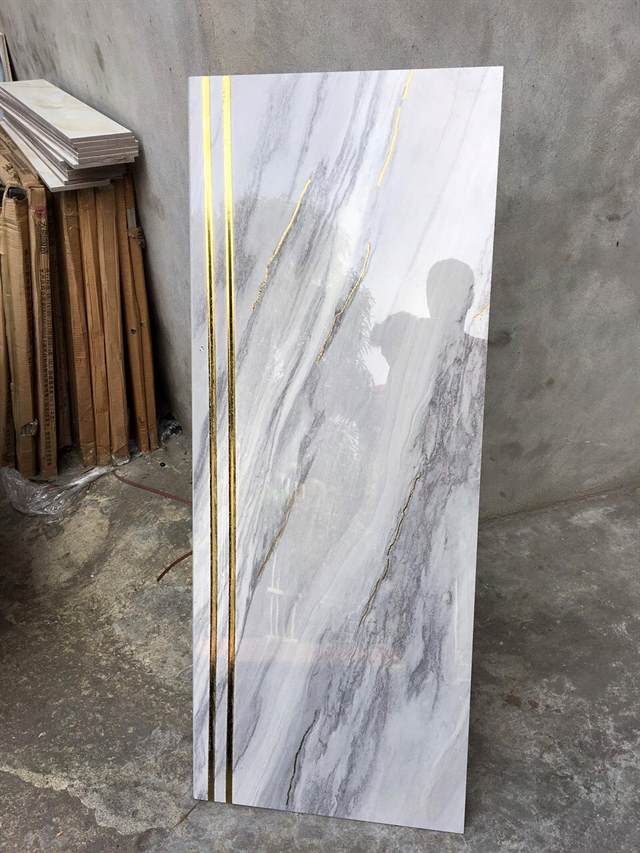 Gạch ốp cầu thang QHd9123