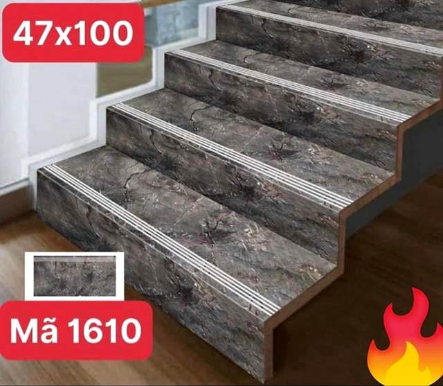 Gạch ốp cầu thang QHb719c